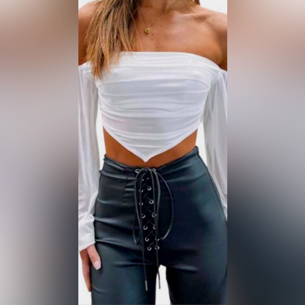 Avanova Women's Long Sleeve Asymmetrical Hem Off Shoulder Slim Fit Crop Top